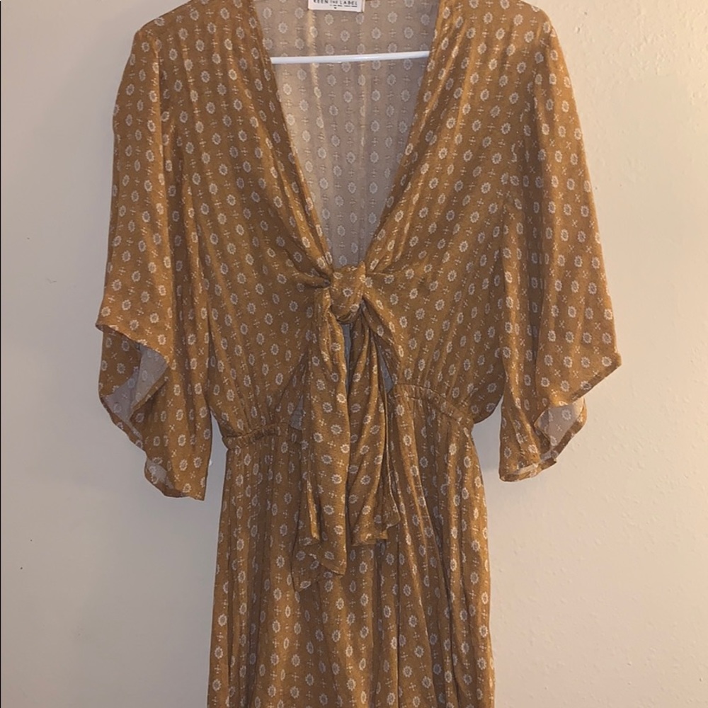 Yellow romper - Picture 2 of 2